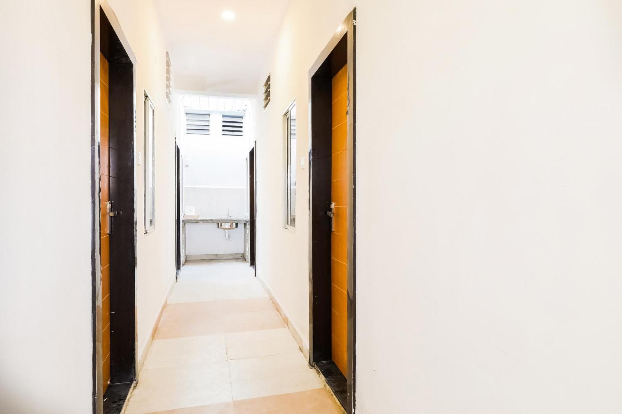 Hotel O Expression Indore Esterno foto