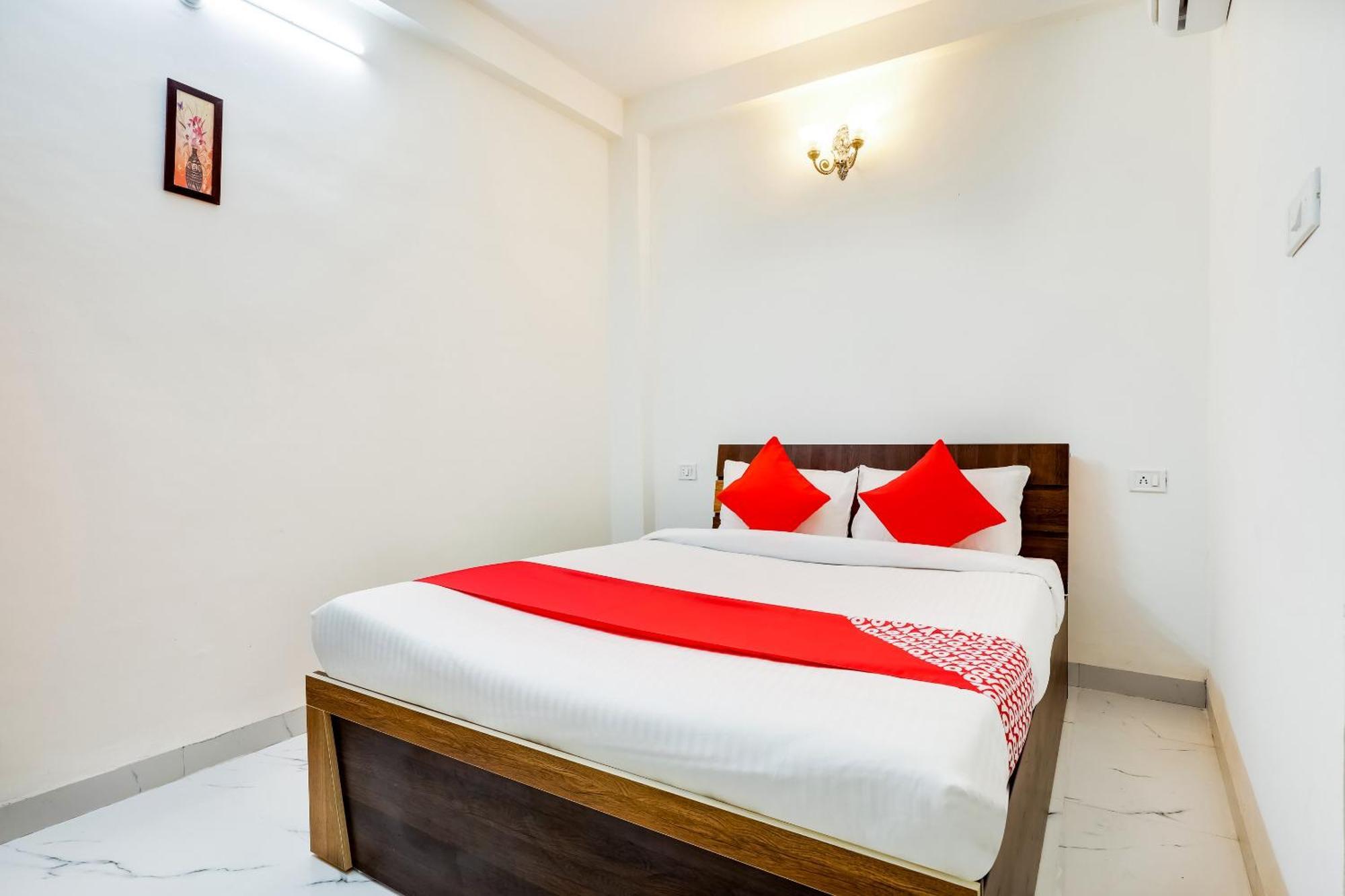 Hotel O Expression Indore Esterno foto