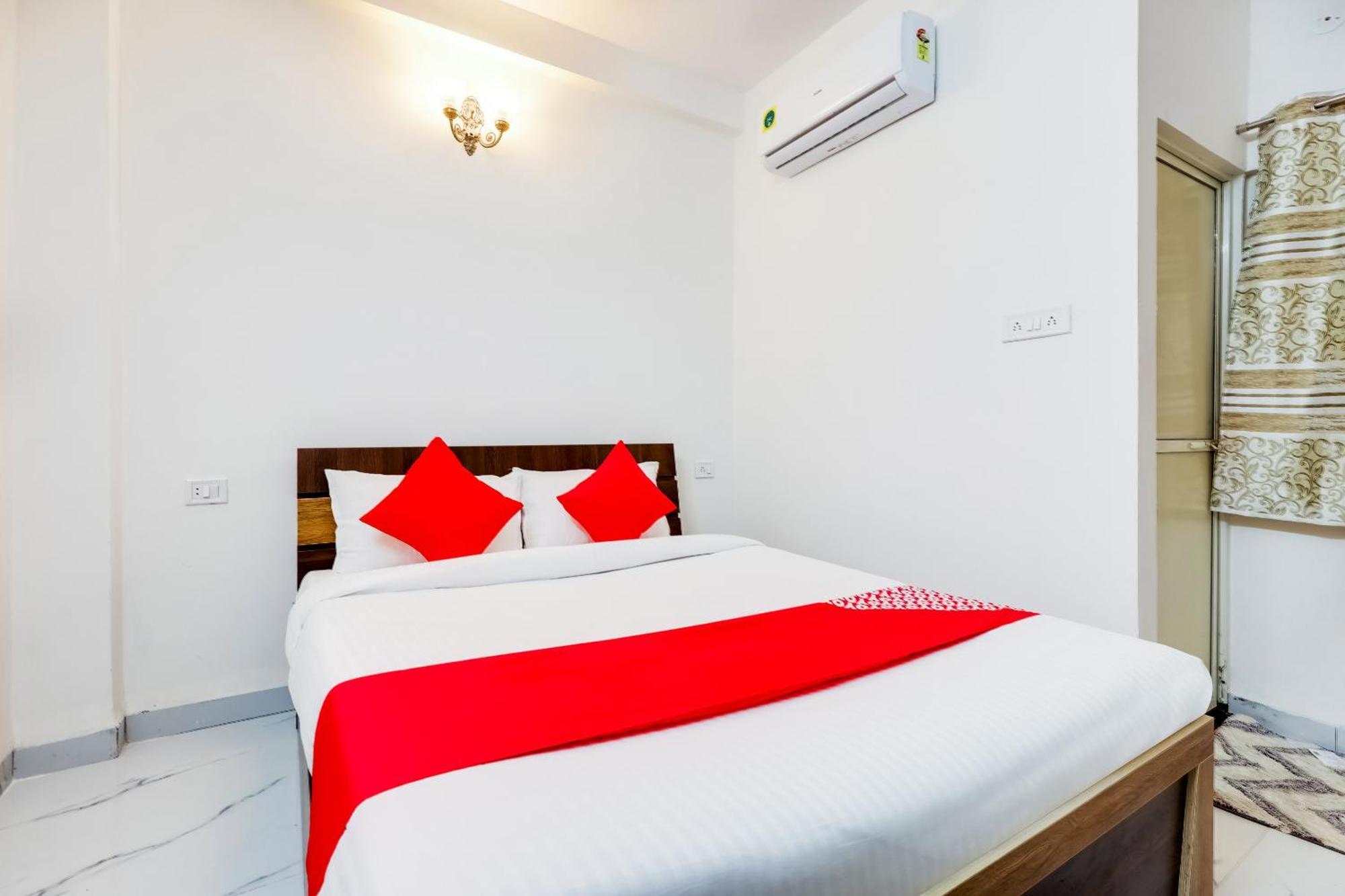 Hotel O Expression Indore Esterno foto