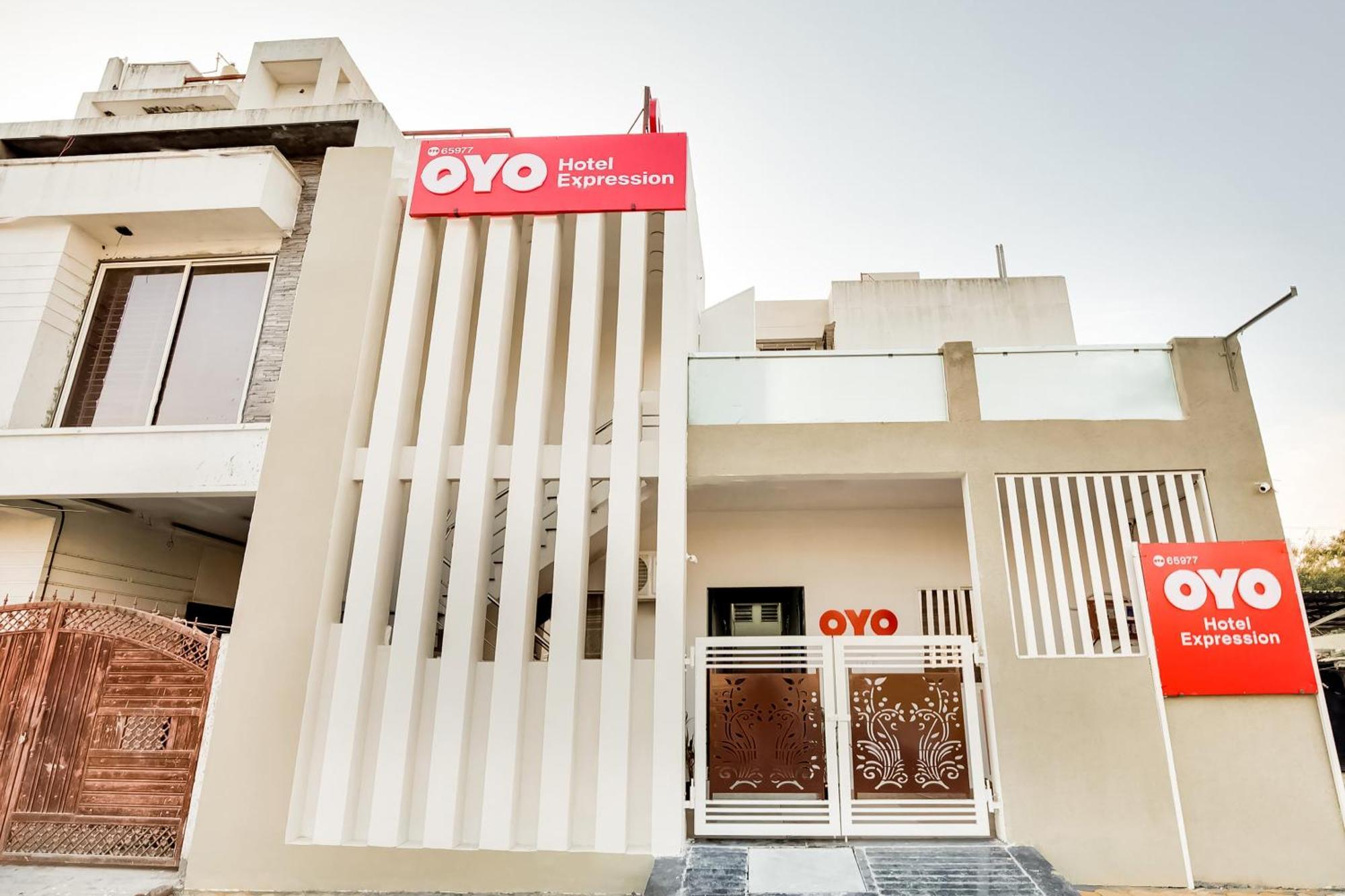Hotel O Expression Indore Esterno foto