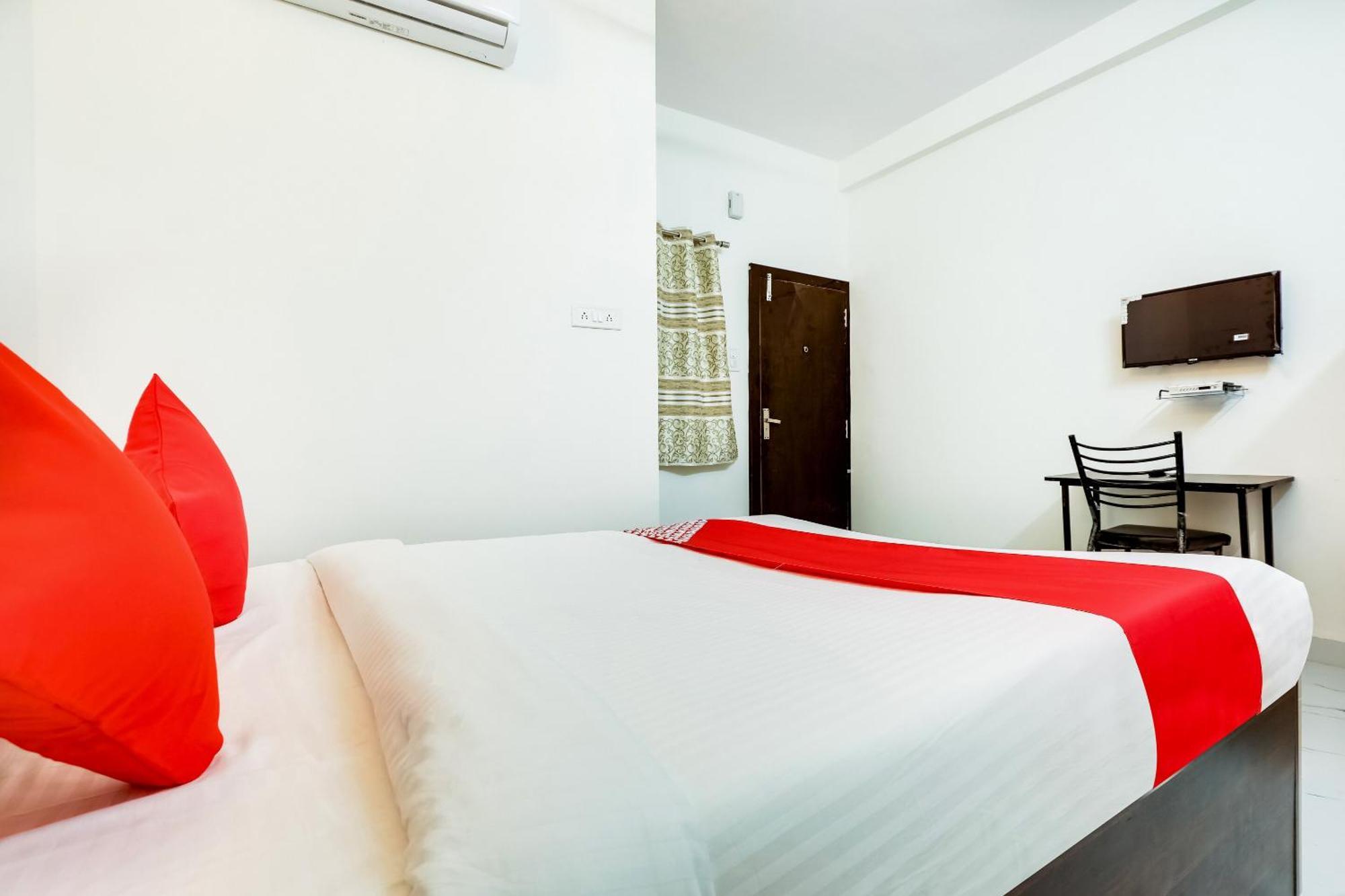 Hotel O Expression Indore Esterno foto